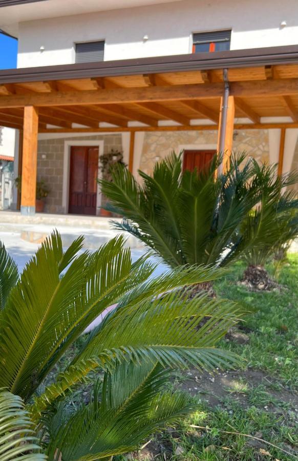 Atomos Bed and Breakfast Alvignano Buitenkant foto
