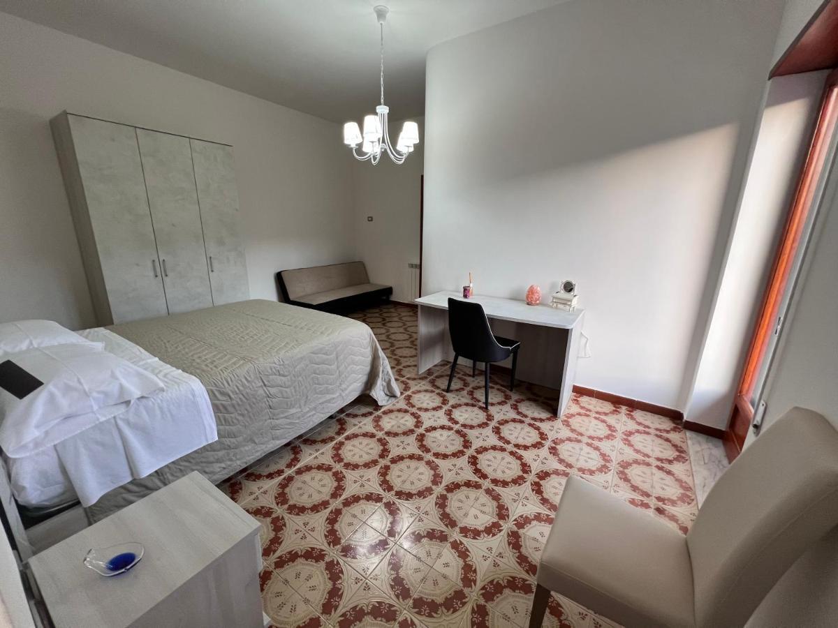 Atomos Bed and Breakfast Alvignano Buitenkant foto