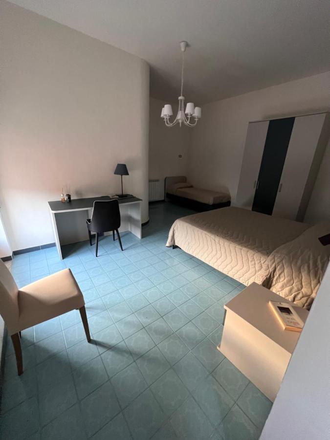 Atomos Bed and Breakfast Alvignano Buitenkant foto