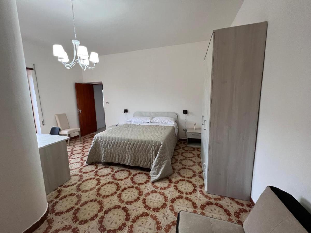 Atomos Bed and Breakfast Alvignano Buitenkant foto