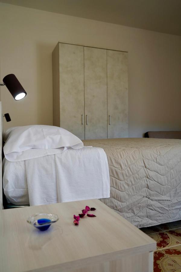 Atomos Bed and Breakfast Alvignano Buitenkant foto