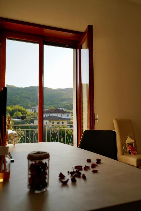 Atomos Bed and Breakfast Alvignano Buitenkant foto
