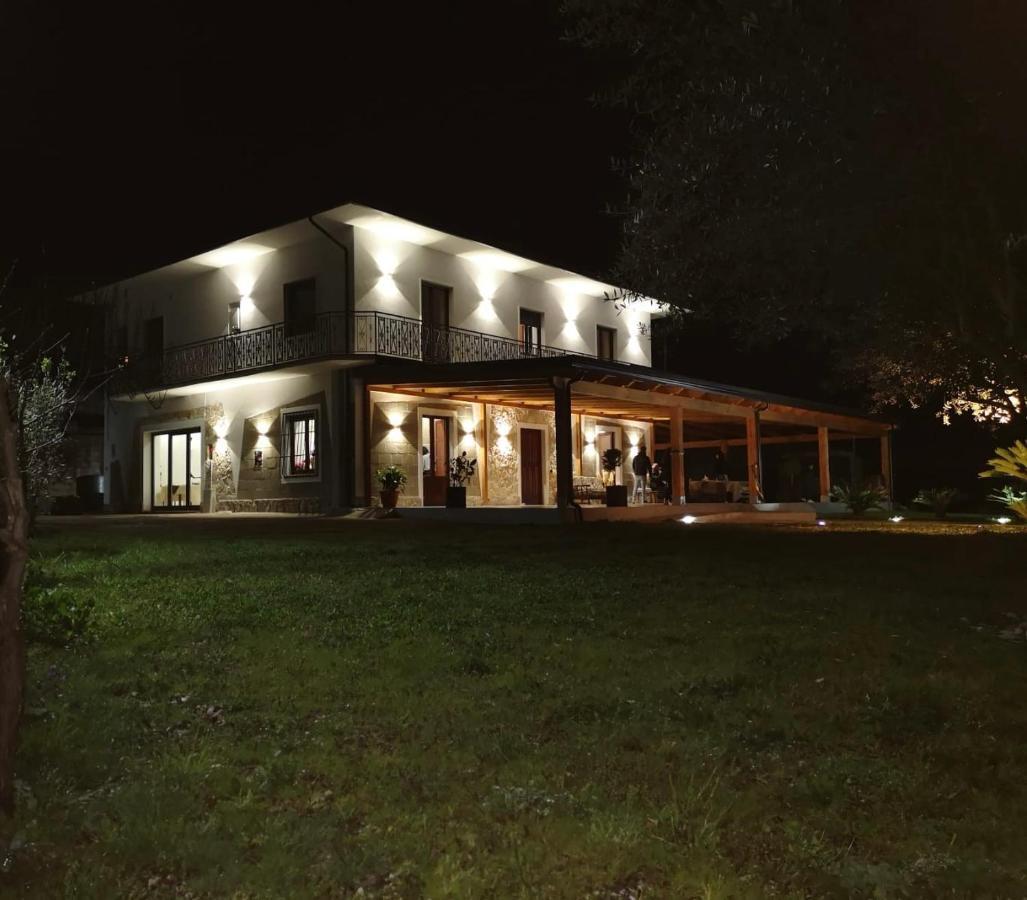 Atomos Bed and Breakfast Alvignano Buitenkant foto